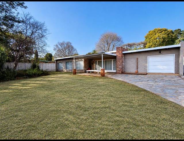 5 BEDROOM HOUSE FOR SALE IN WIERDA PARK